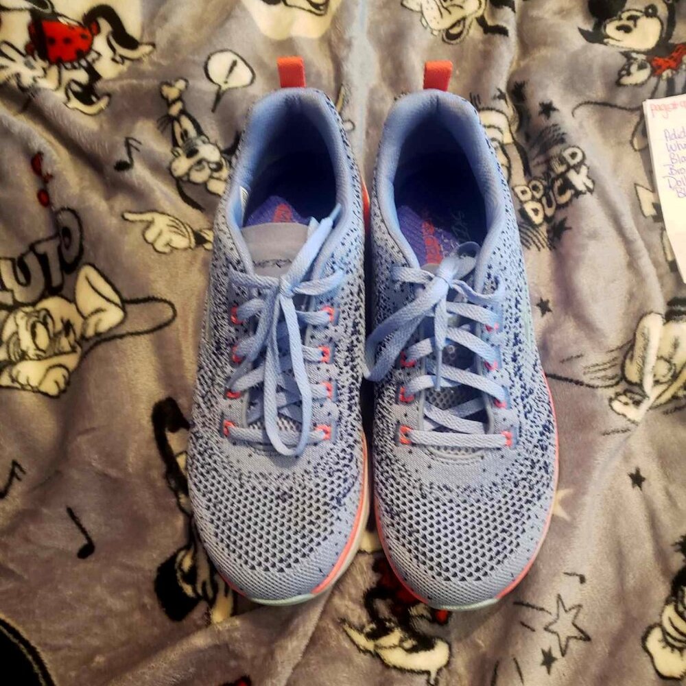 Skechers Ultra Groove Women Size 8 Wore Once